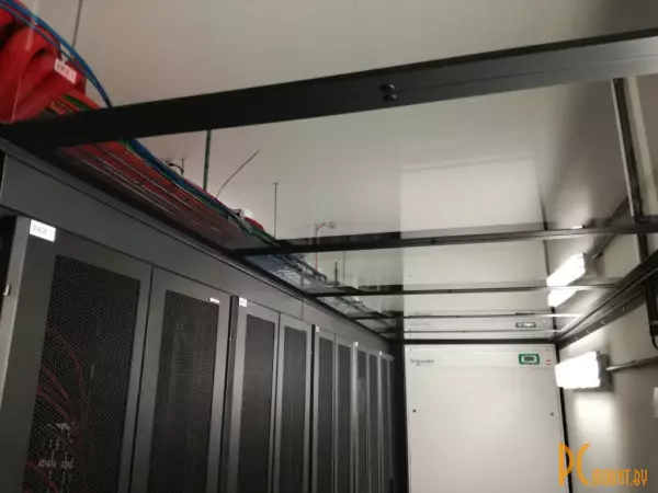 Потолочная панель серверного шкафа, для сдерживания охлаждающего воздуха кондиционера, 80х100 cm, черная, server racks aisle ceiling pannel, black